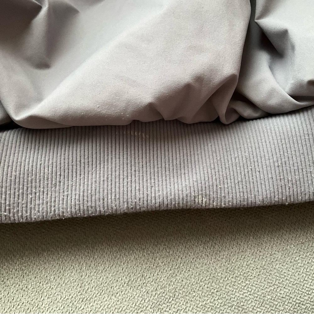 Alo Yoga Sherpa Edge Bomber Fog S - Picture 11 of 16